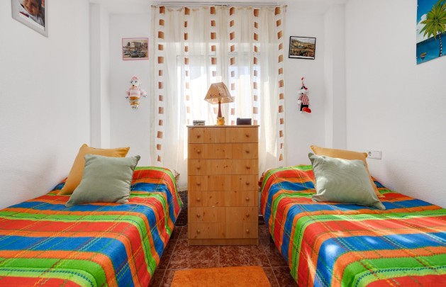 Återförsäljning - Lägenhet / lägenhet - Torrevieja - Calas blanca