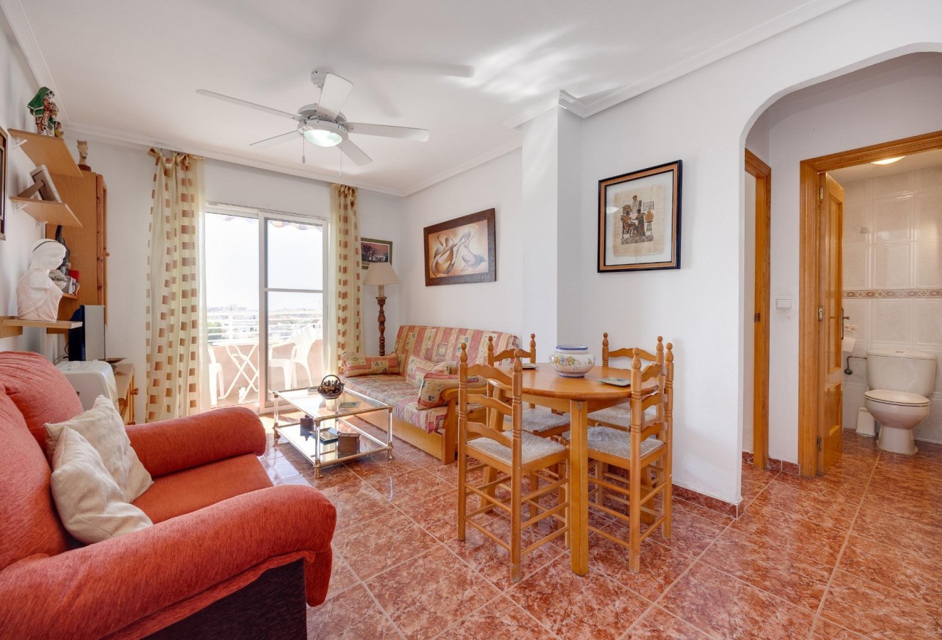 Återförsäljning - Lägenhet / lägenhet - Torrevieja - Calas blanca