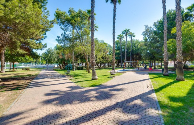 Återförsäljning - Lägenhet / lägenhet - Torrevieja - Calas blanca