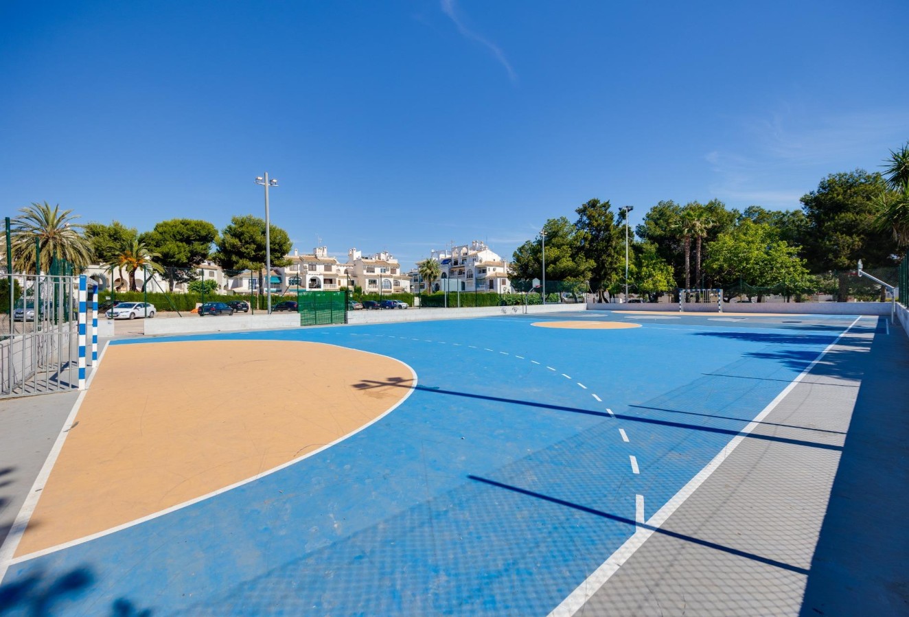 Återförsäljning - Lägenhet / lägenhet - Torrevieja - Calas blanca