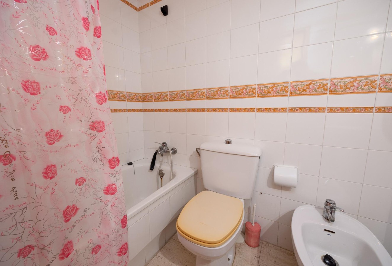 Återförsäljning - Lägenhet / lägenhet - Torrevieja - Habaneras