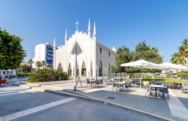 Återförsäljning - Lägenhet / lägenhet - Torrevieja - Habaneras