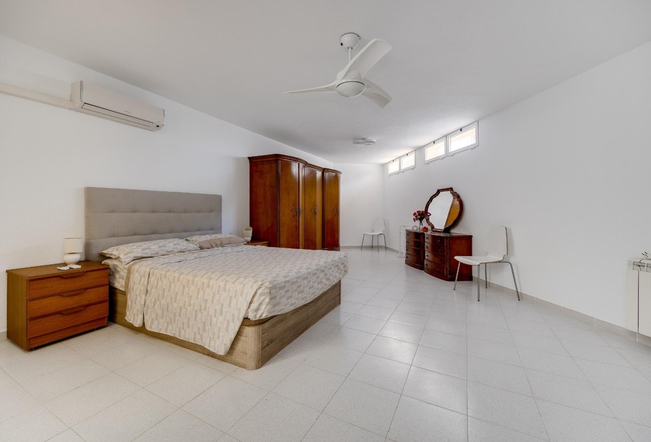 Återförsäljning - Bungalow - Torrevieja - Mar azul