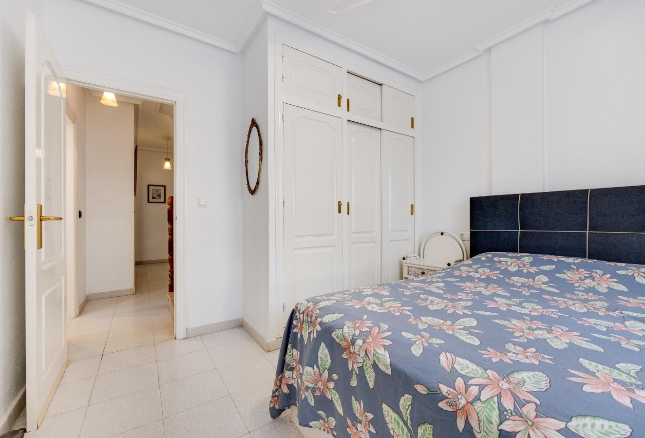 Återförsäljning - Bungalow - Torrevieja - Mar azul