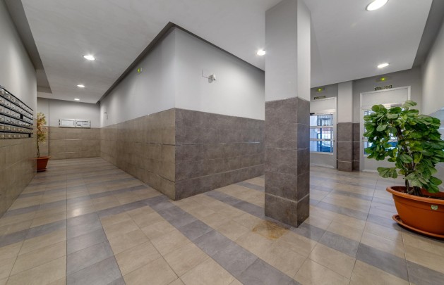 Återförsäljning - Lägenhet / lägenhet - Torrevieja - El molino