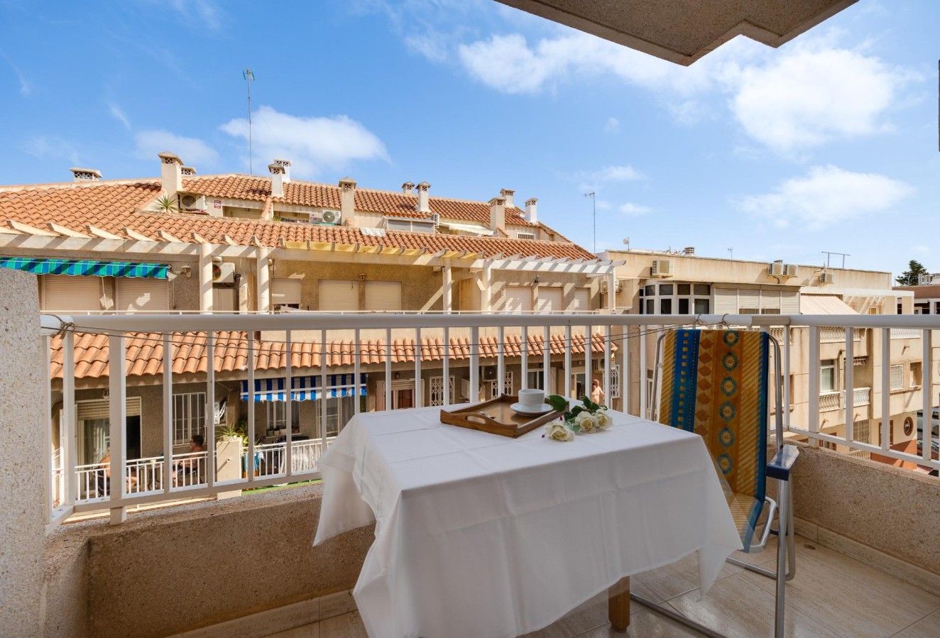 Återförsäljning - Lägenhet / lägenhet - Torrevieja - Habaneras
