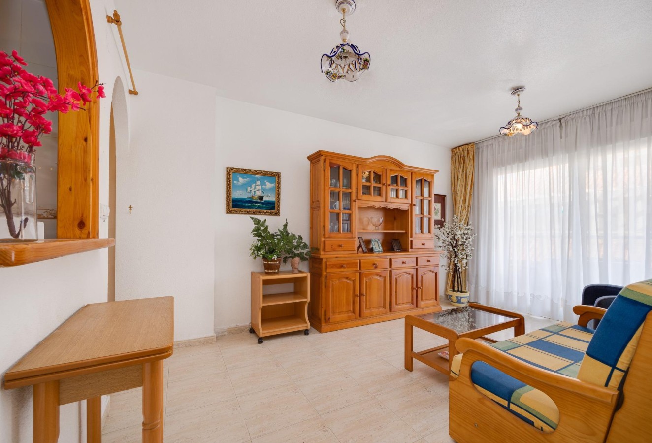 Återförsäljning - Lägenhet / lägenhet - Torrevieja - Habaneras