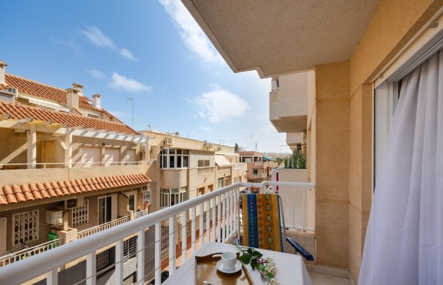 Återförsäljning - Lägenhet / lägenhet - Torrevieja - Habaneras