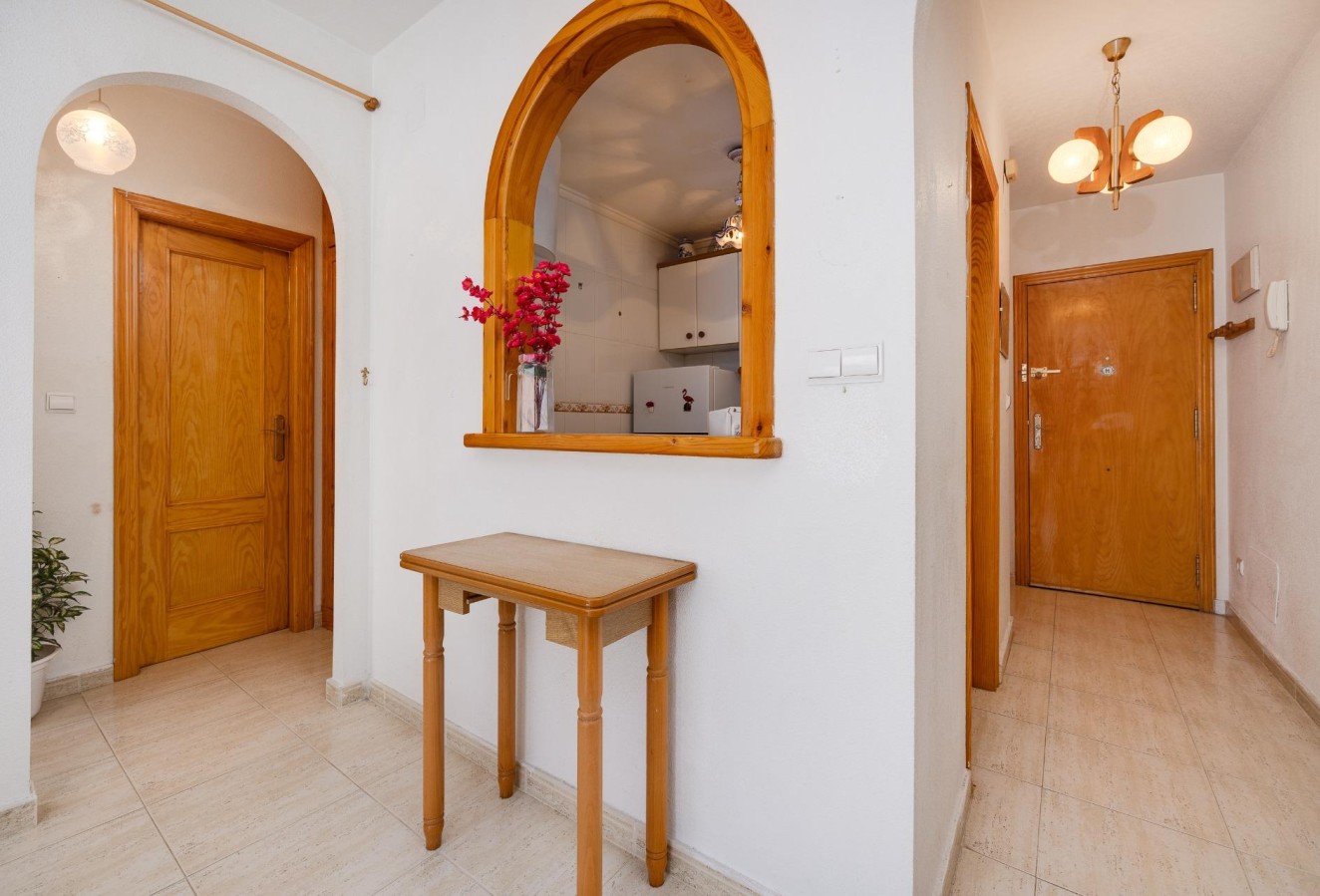 Återförsäljning - Lägenhet / lägenhet - Torrevieja - Habaneras