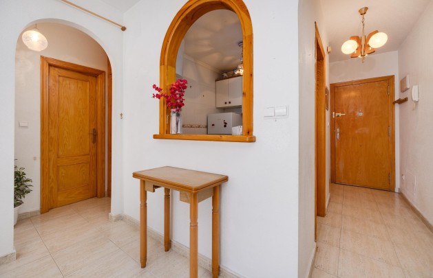 Återförsäljning - Lägenhet / lägenhet - Torrevieja - Habaneras