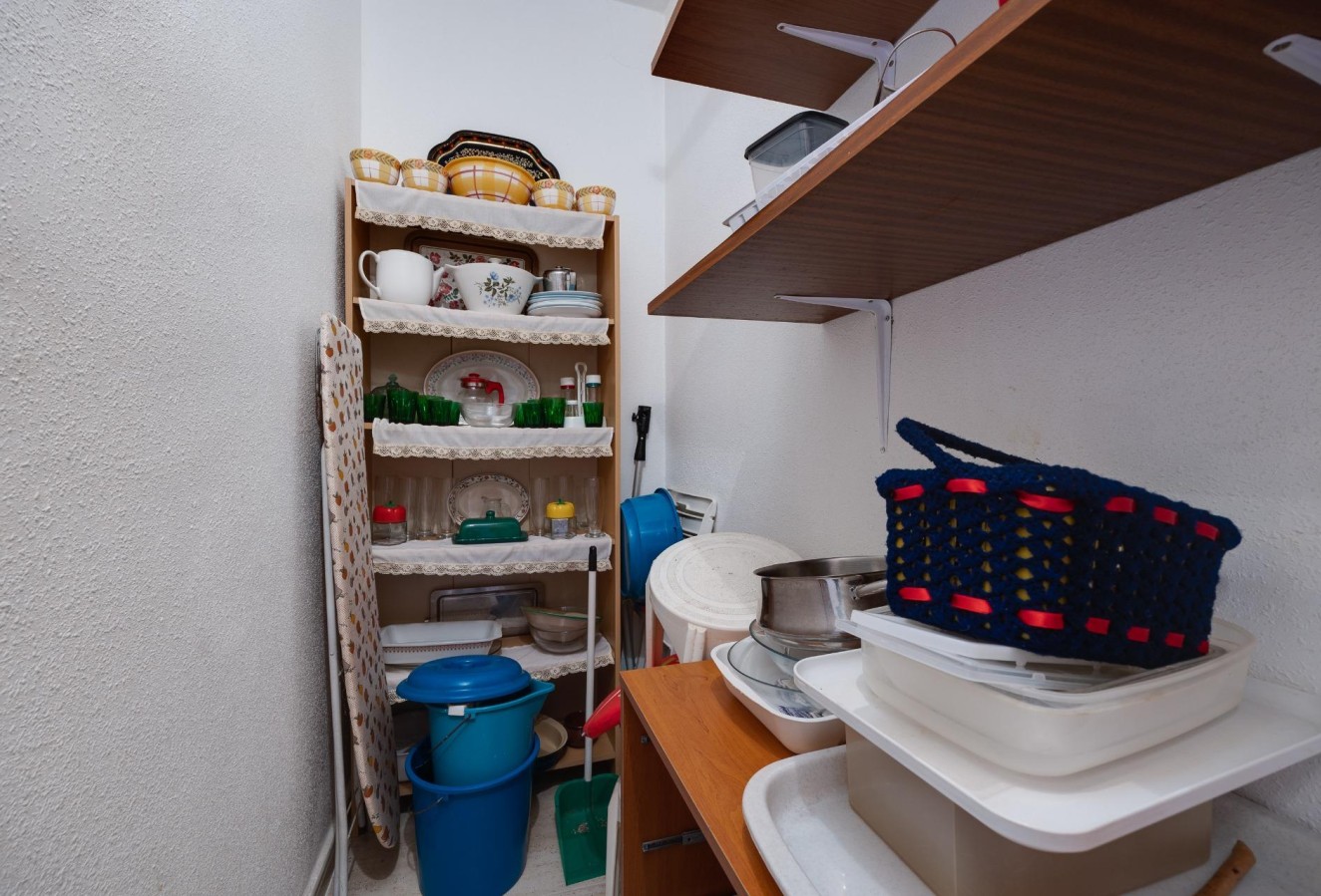 Återförsäljning - Lägenhet / lägenhet - Torrevieja - Habaneras