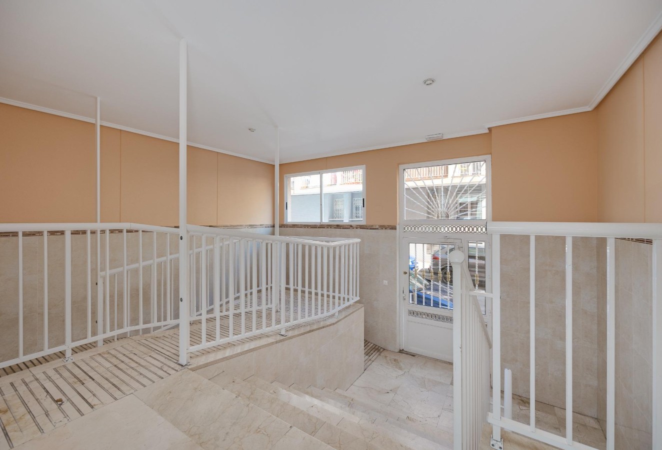 Återförsäljning - Lägenhet / lägenhet - Torrevieja - Habaneras