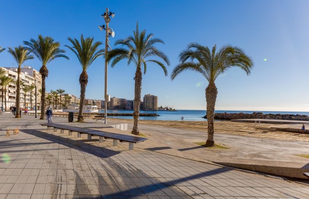 Återförsäljning - Lägenhet / lägenhet - Torrevieja - Habaneras