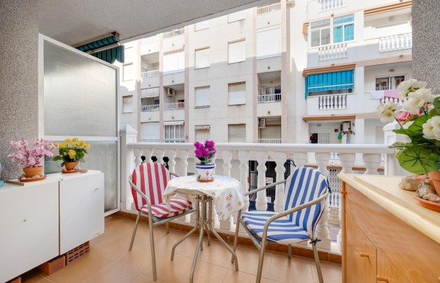 Återförsäljning - Lägenhet / lägenhet - Torrevieja - Habaneras