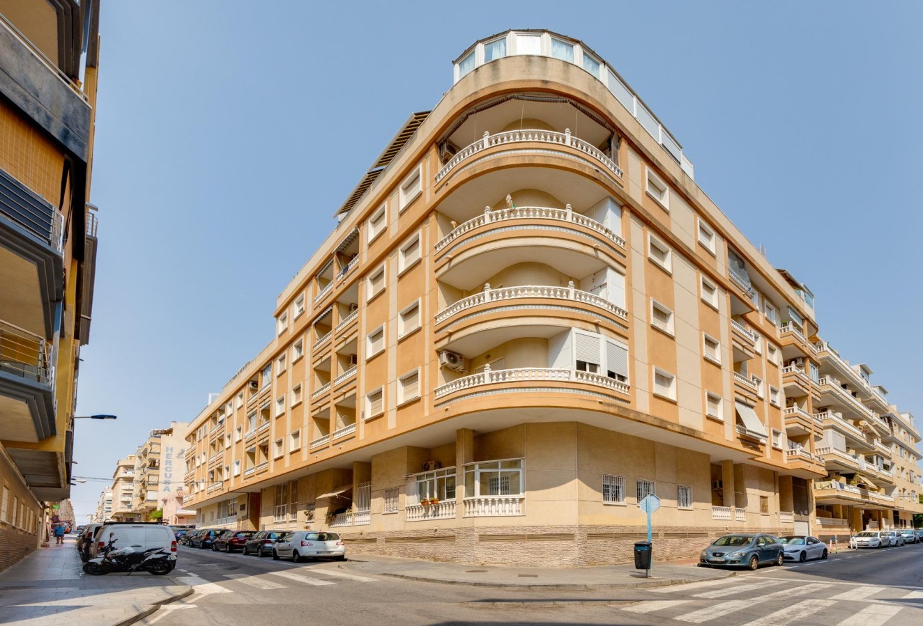Återförsäljning - Lägenhet / lägenhet - Torrevieja - Habaneras