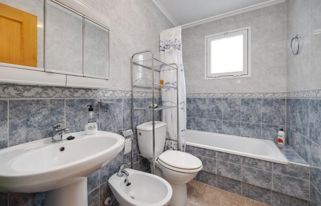 Återförsäljning - Lägenhet / lägenhet - Torrevieja - Habaneras