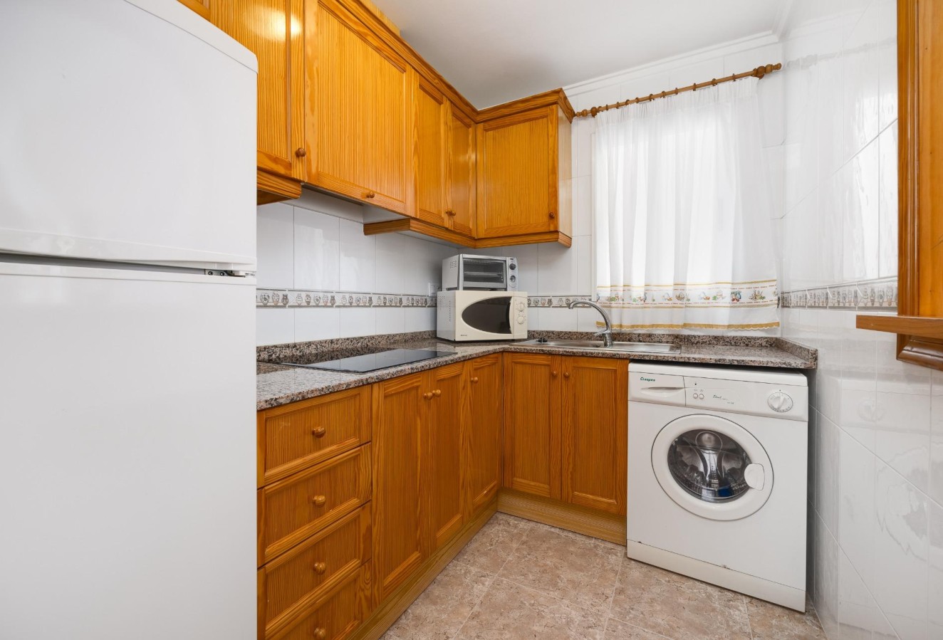 Återförsäljning - Lägenhet / lägenhet - Torrevieja - Habaneras