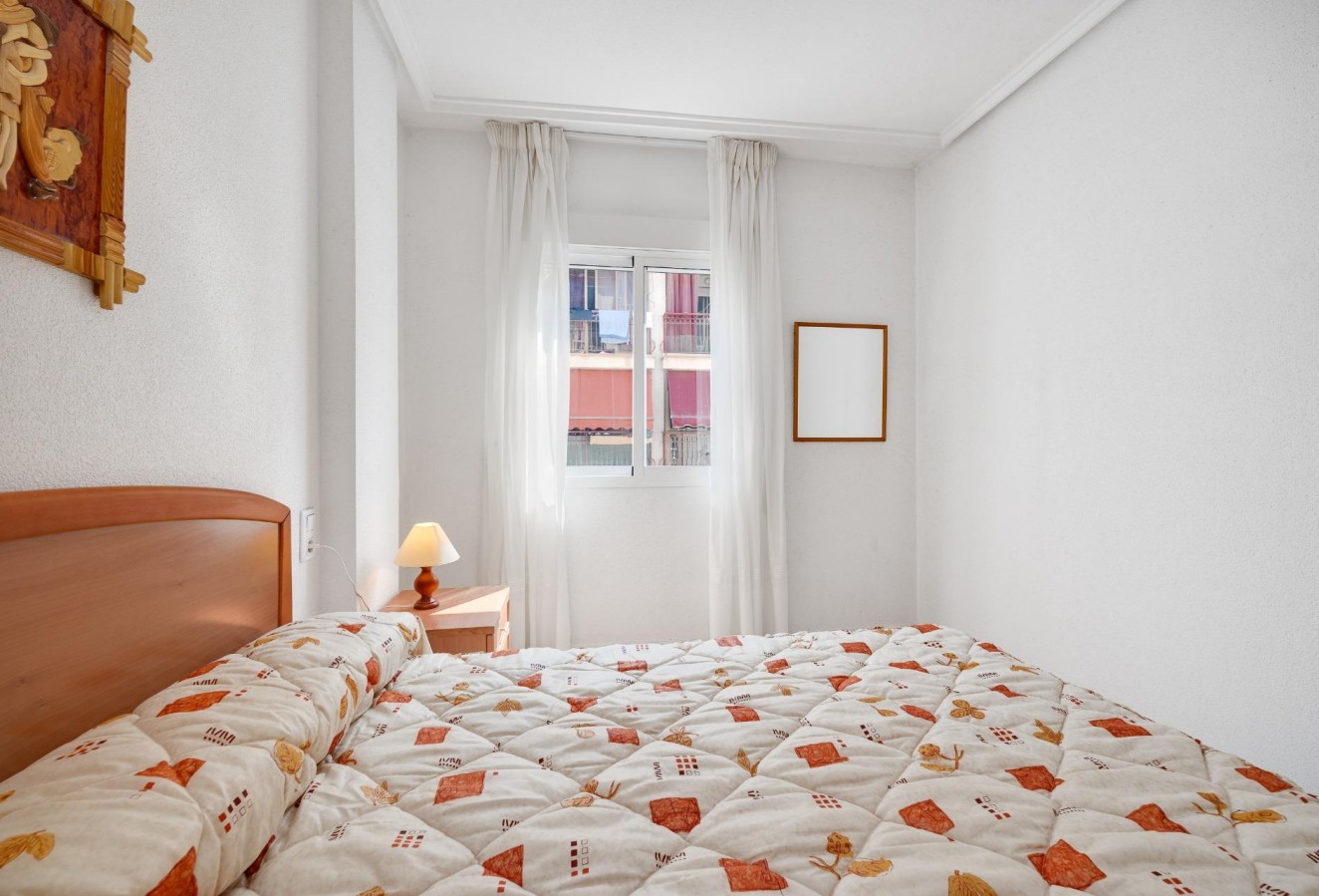 Återförsäljning - Lägenhet / lägenhet - Torrevieja - Habaneras