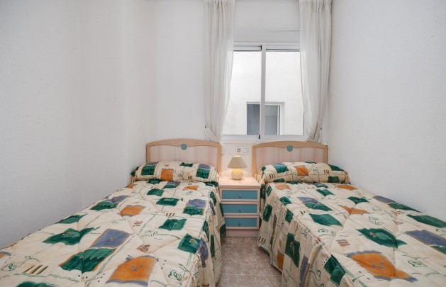 Återförsäljning - Lägenhet / lägenhet - Torrevieja - Habaneras