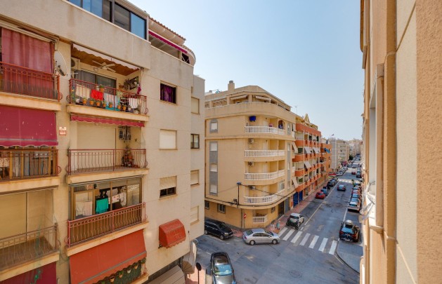 Återförsäljning - Lägenhet / lägenhet - Torrevieja - Habaneras
