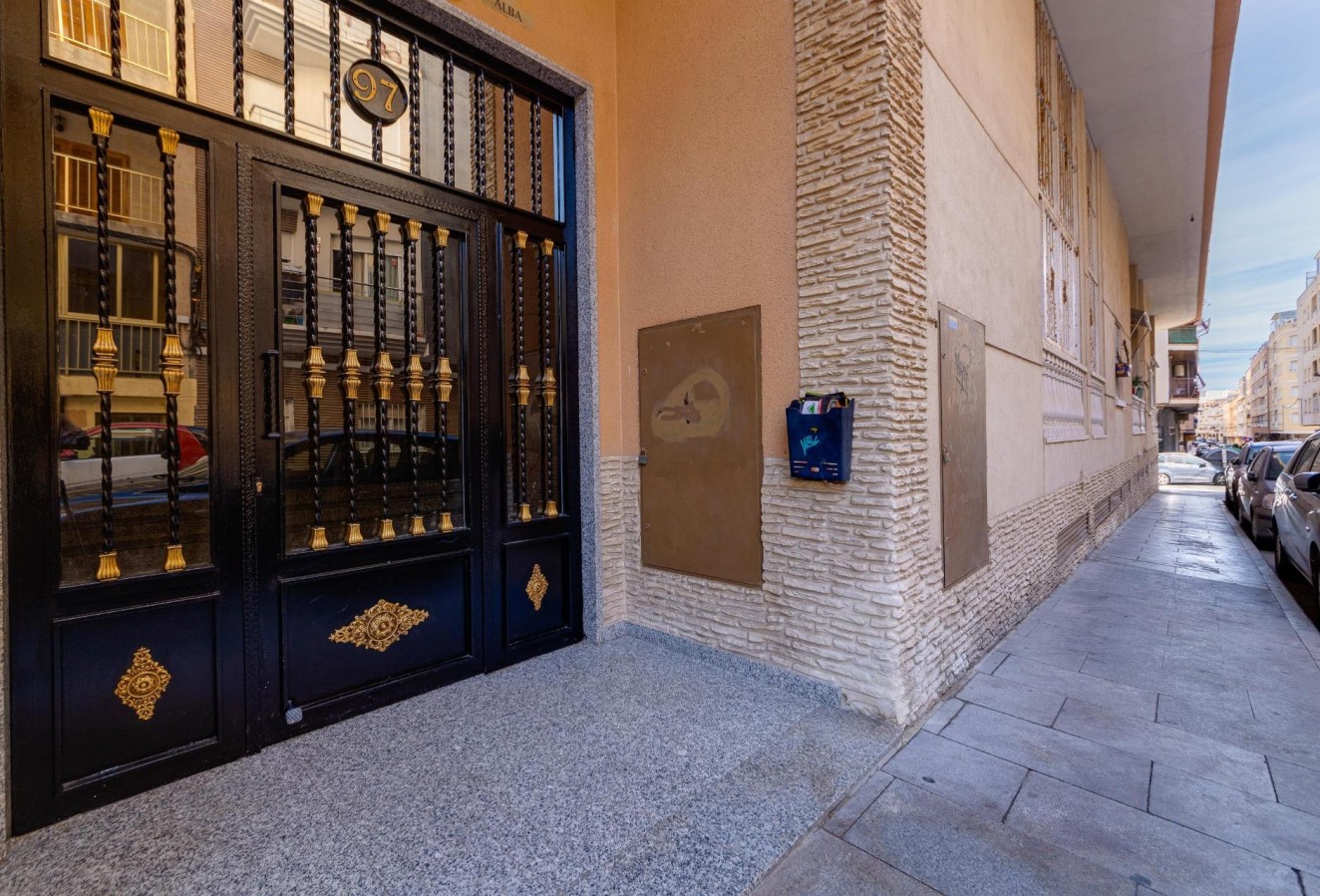 Återförsäljning - Lägenhet / lägenhet - Torrevieja - Habaneras