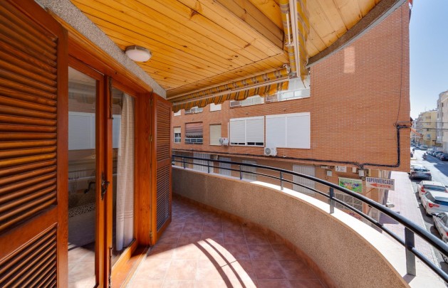 Återförsäljning - Lägenhet / lägenhet - Torrevieja - Acequion