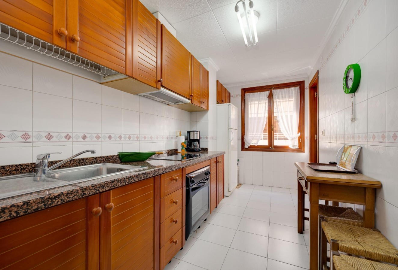 Återförsäljning - Lägenhet / lägenhet - Torrevieja - Acequion