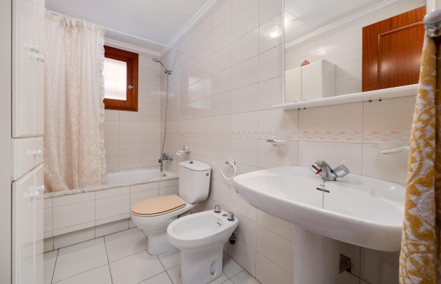 Återförsäljning - Lägenhet / lägenhet - Torrevieja - Acequion