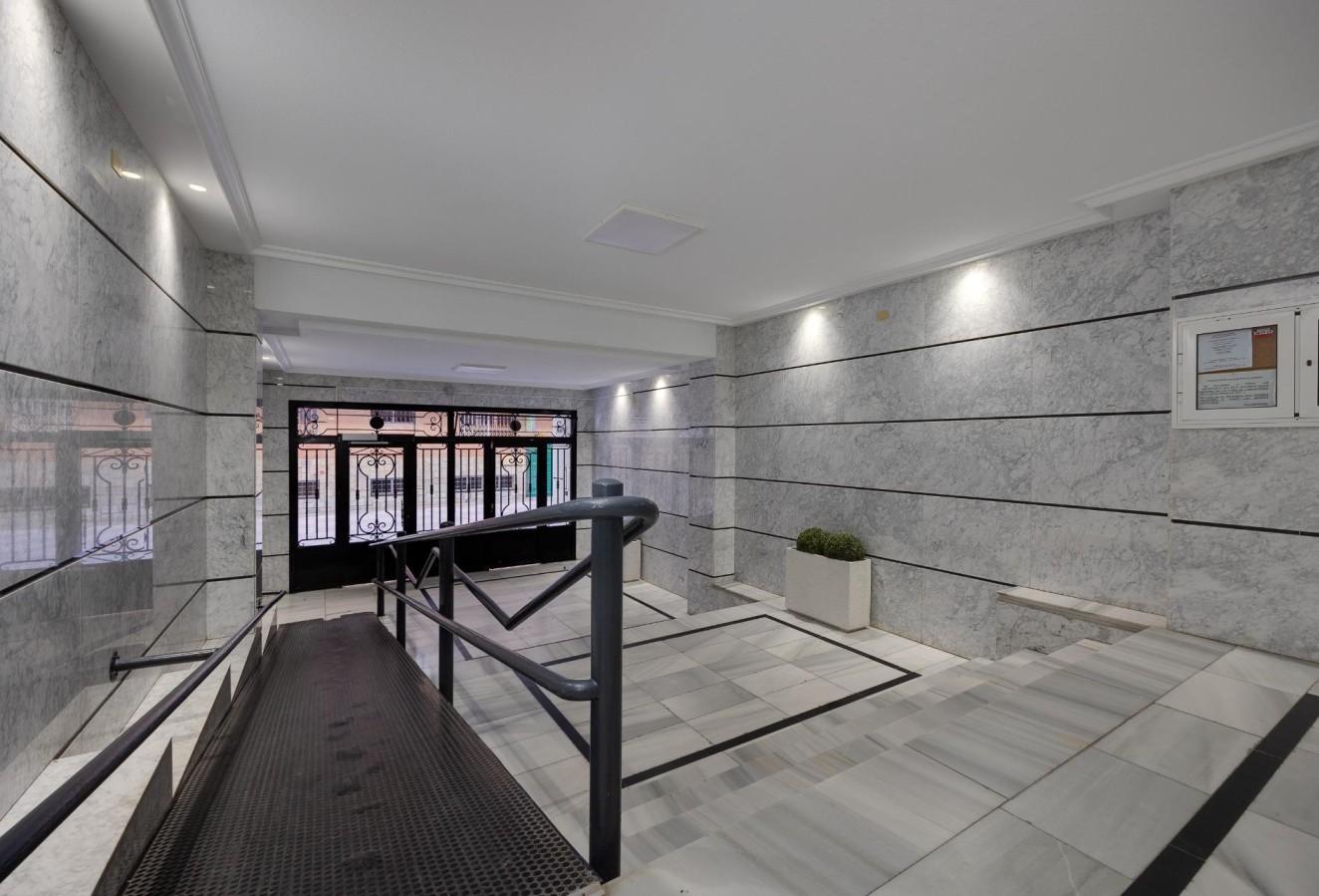 Återförsäljning - Lägenhet / lägenhet - Torrevieja - Acequion