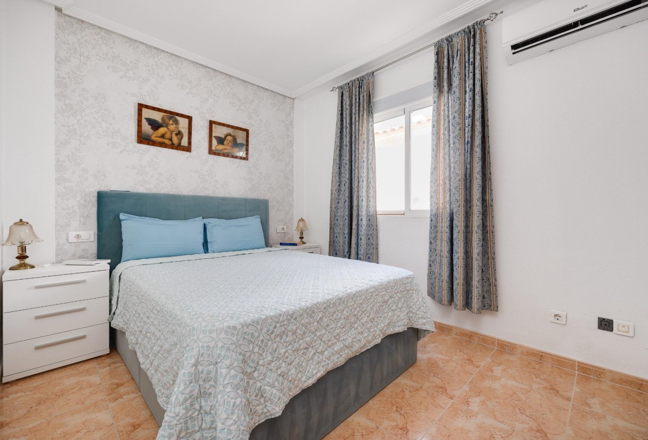 Återförsäljning - Villa - Torrevieja - El molino