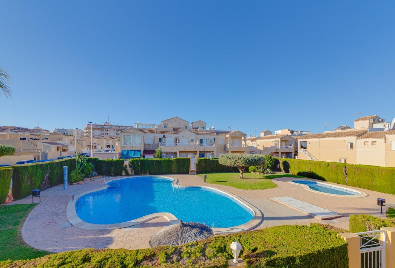 Återförsäljning - Villa - Torrevieja - El molino