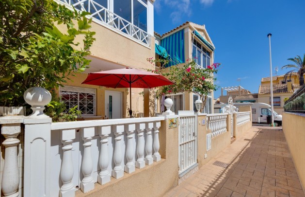 Återförsäljning - Villa - Torrevieja - El molino