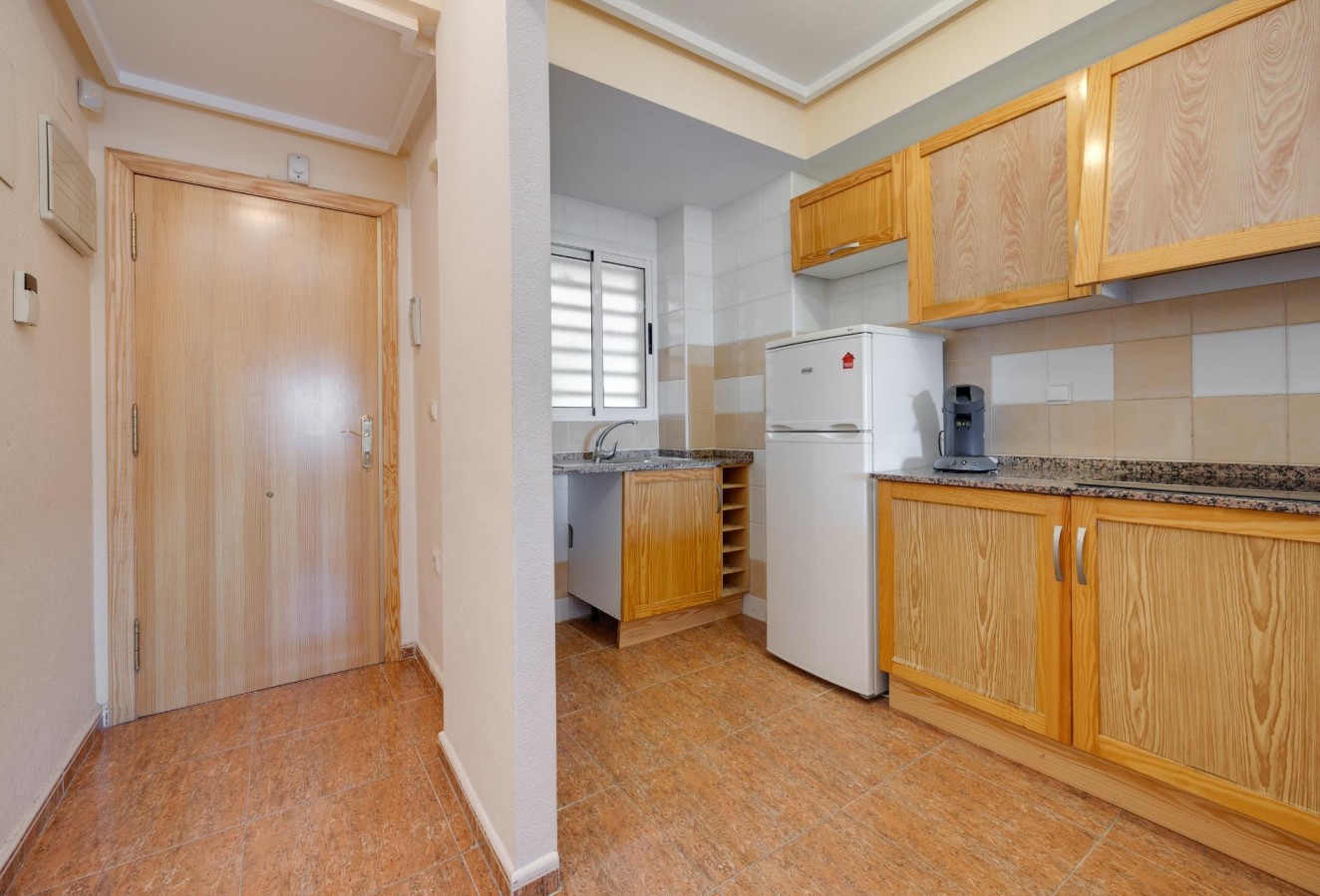 Resale - Apartment / flat - Torrevieja - El molino