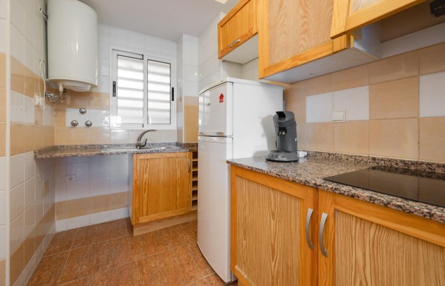 Resale - Apartment / flat - Torrevieja - El molino