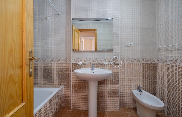 Resale - Apartment / flat - Torrevieja - El molino