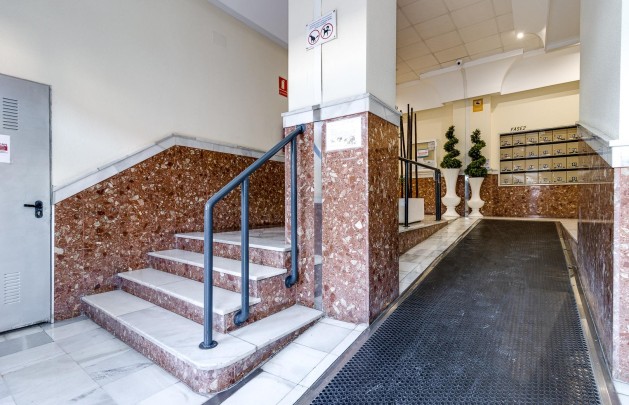 Resale - Apartment / flat - Torrevieja - El molino