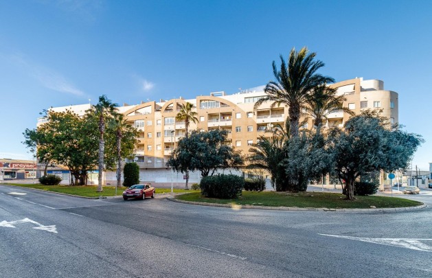 Resale - Apartment / flat - Torrevieja - El molino