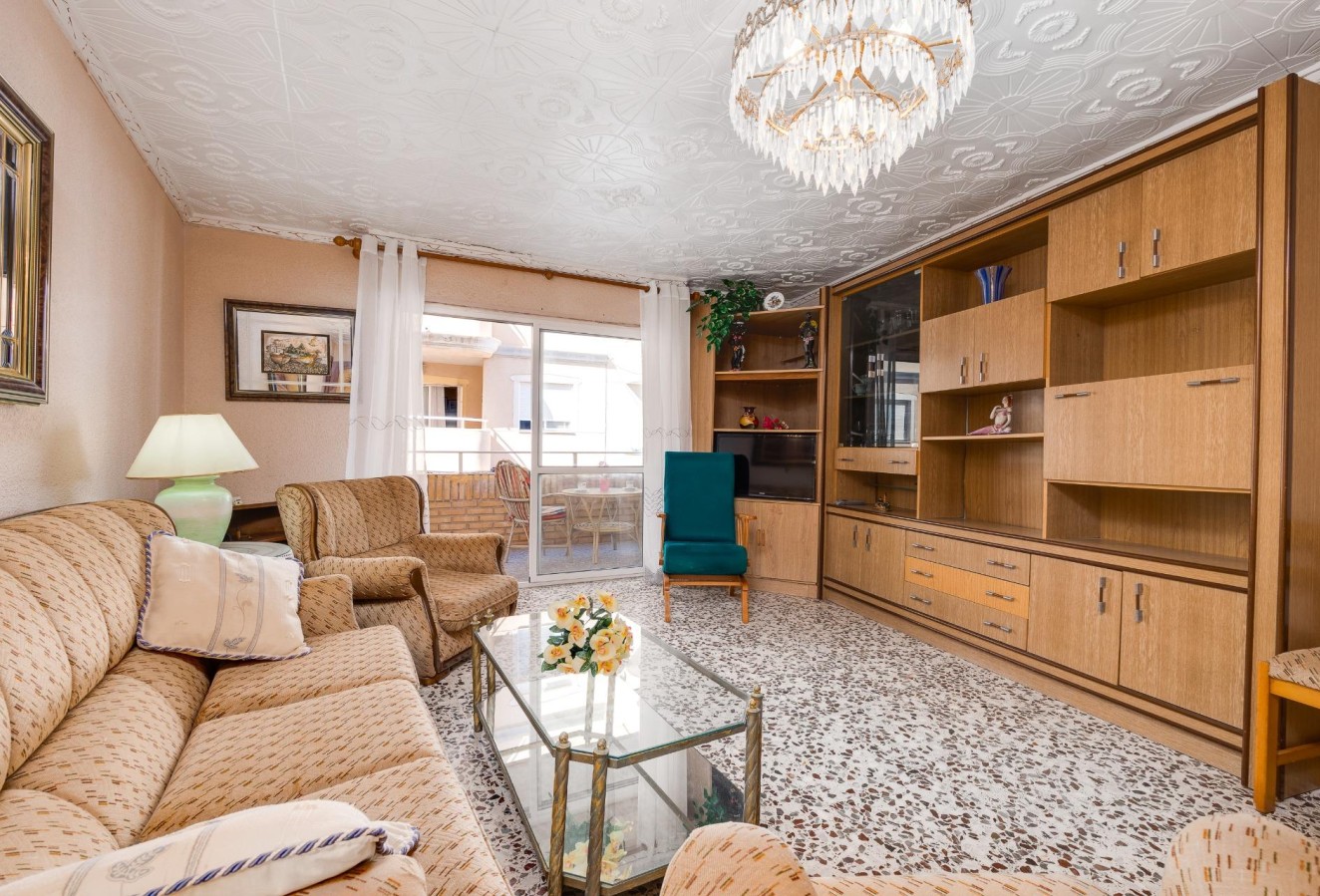 Resale - Apartment / flat - Torrevieja - Habaneras