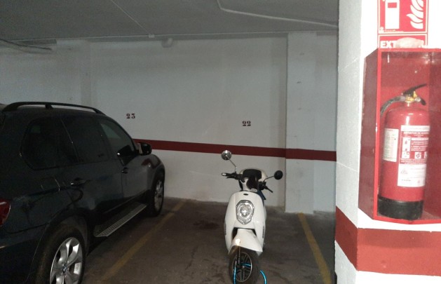 Resale - Apartment / flat - Torrevieja - Playa de los locos