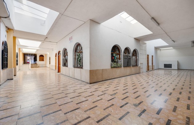 Resale - Apartment / flat - Torrevieja - Playa de los locos