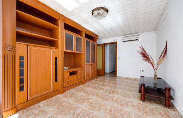 Resale - Apartment / flat - Torrevieja - Acequion