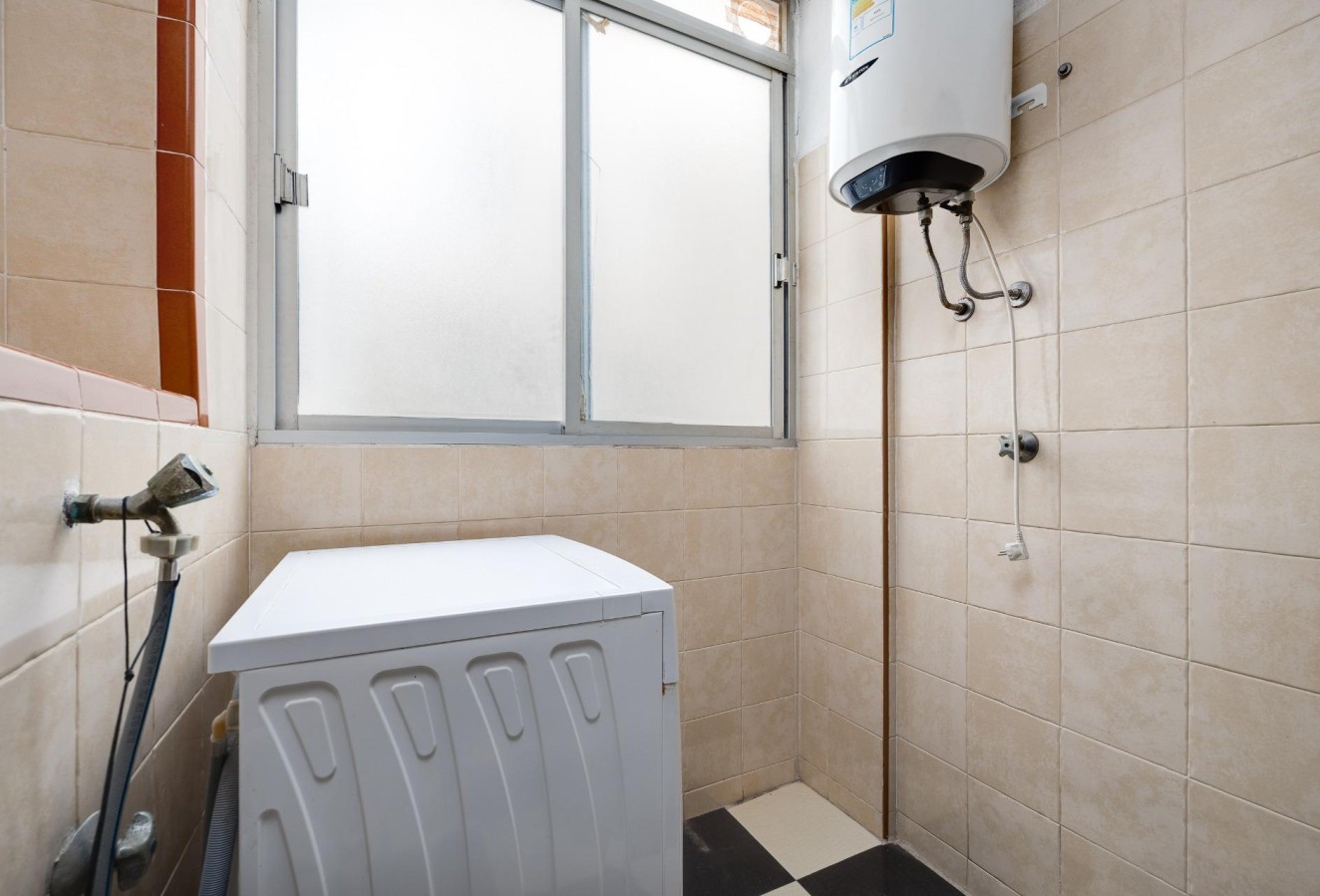 Resale - Apartment / flat - Torrevieja - Acequion