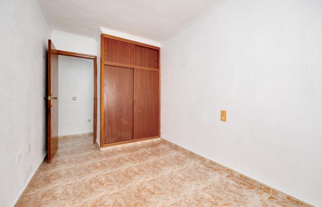 Resale - Apartment / flat - Torrevieja - Acequion