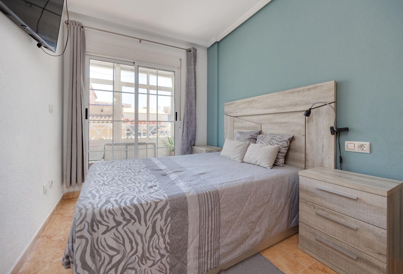 Resale - Villa - Torrevieja - El molino