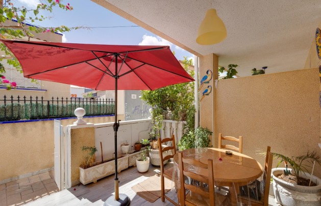 Resale - Villa - Torrevieja - El molino