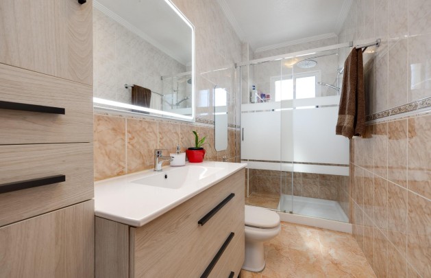 Resale - Villa - Torrevieja - El molino