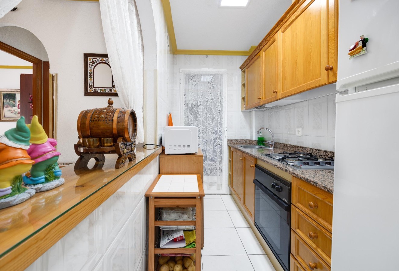 Resale - Apartment / flat - Torrevieja - Habaneras