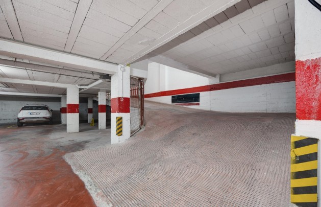 Resale - Apartment / flat - Torrevieja - Habaneras