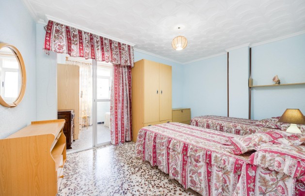 Resale - Apartment / flat - Torrevieja - Habaneras