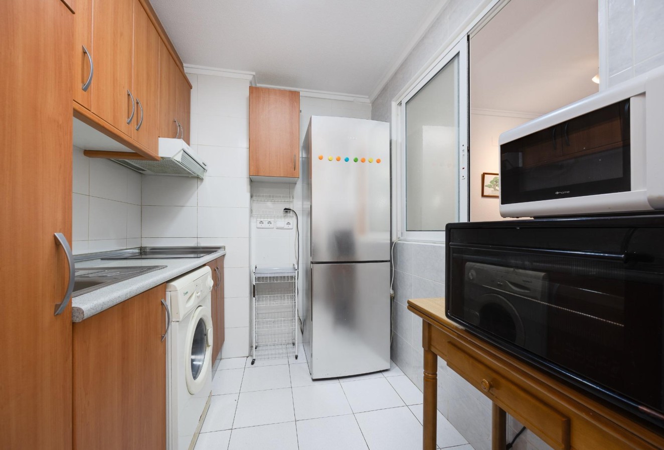 Resale - Apartment / flat - Torrevieja - Playa de los locos